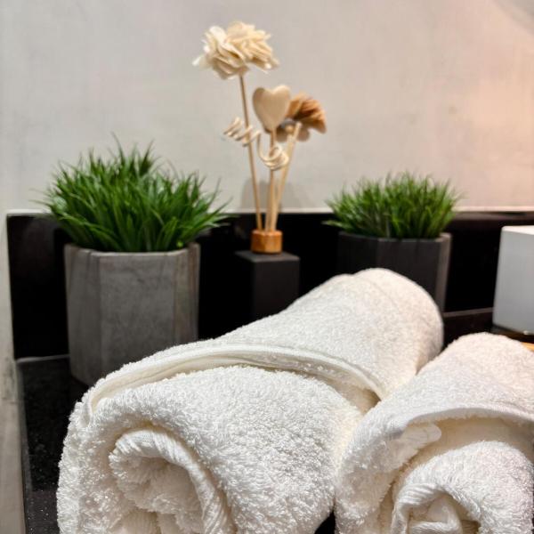 Loft com área externa na quadra da praia do Leblon - Foto 3