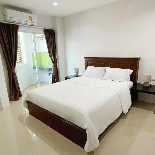 The Nap House Phuket Town, hotel in Phuket Town