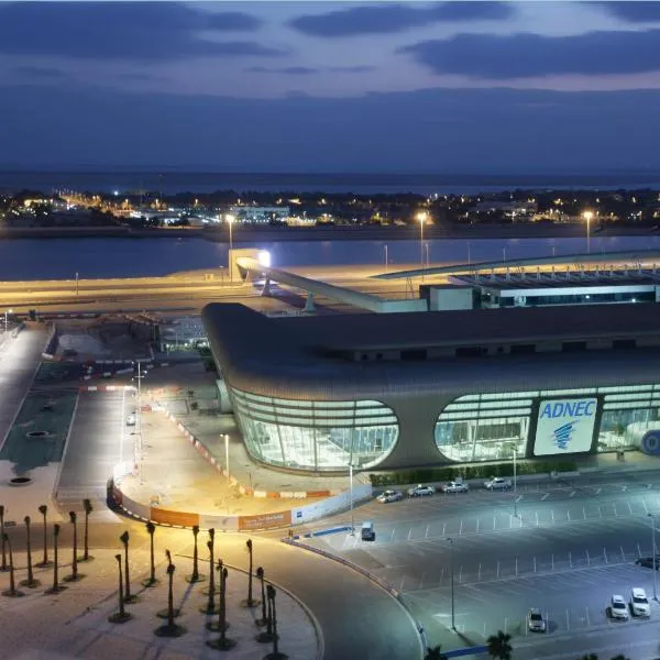 Premier Inn Abu Dhabi Capital Centre photo 2
