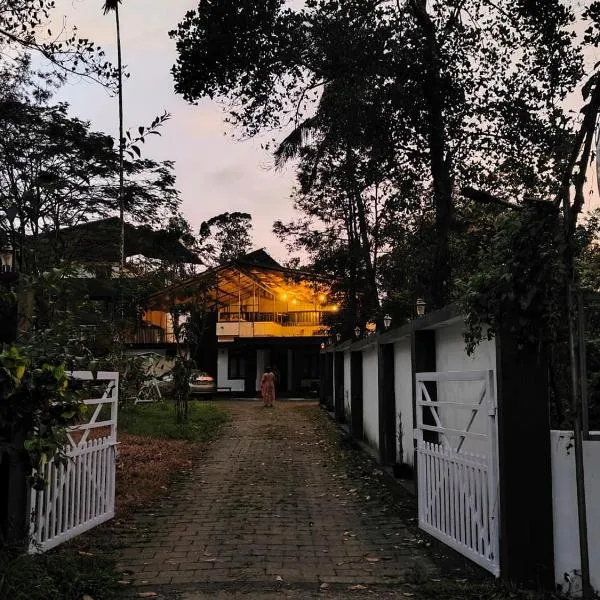 Forest Haven, hotel din Batheri