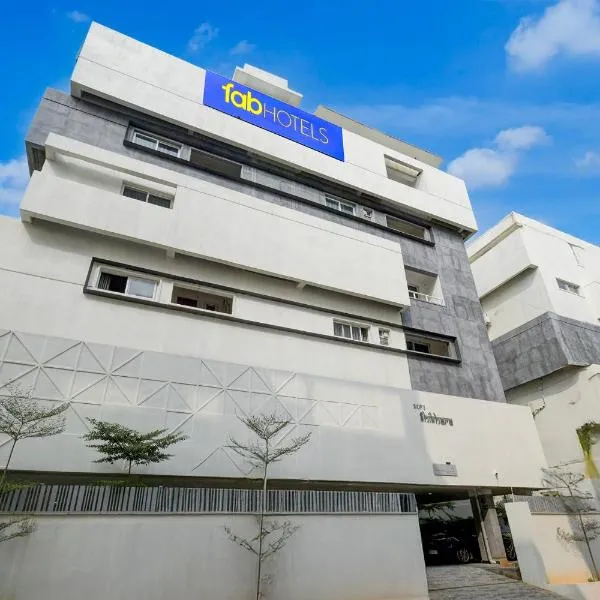 FabHotel Wild Wings Narsingi, hotel v destinaci Gundipet