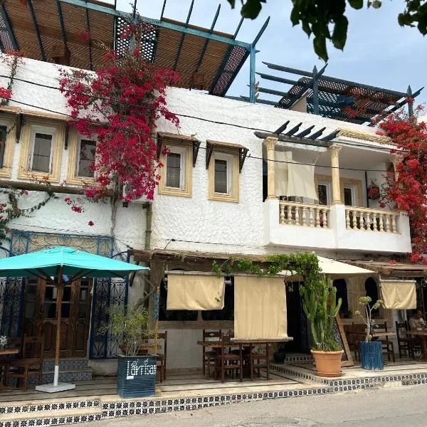 L'artisan, ξενοδοχείο σε Harqalah