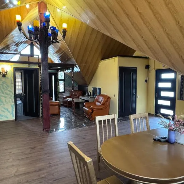 Paxlava Dilijan Guesthouse & Restaurant, ξενοδοχείο σε Dilijan