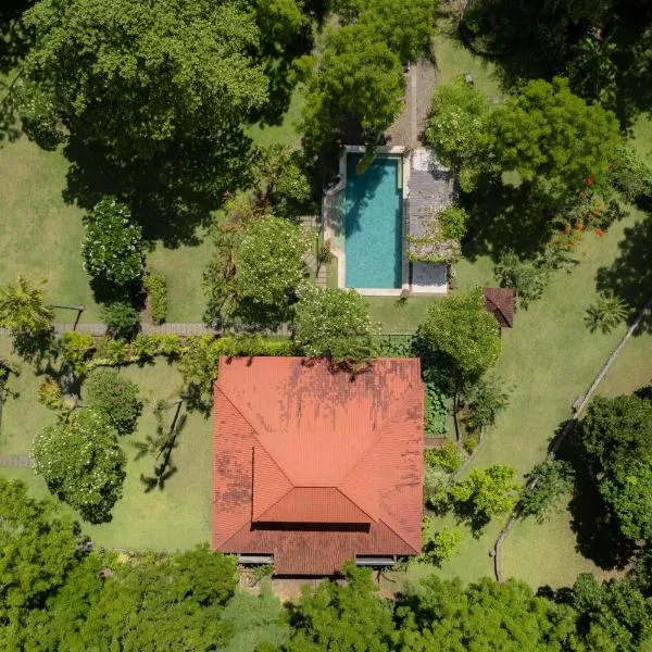 Villa Bukit Kaja Kauh, hotel in Pemuteran