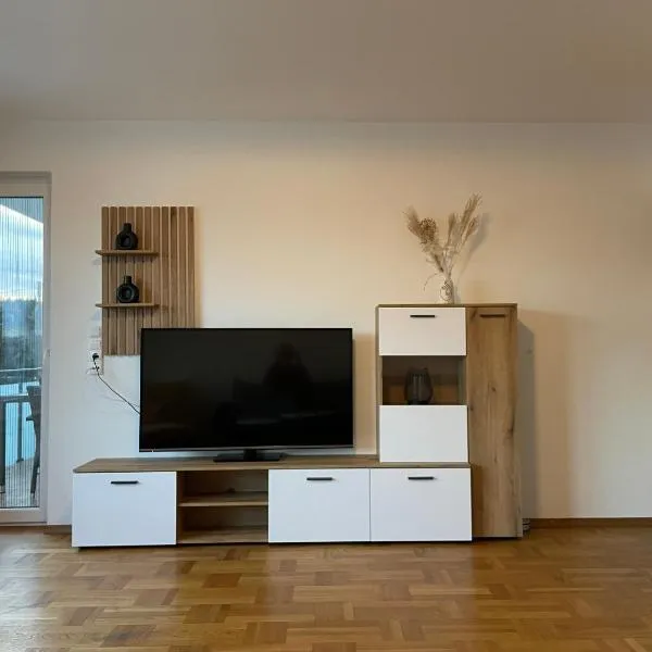 Ferienwohnung Adelsried 2, ξενοδοχείο σε Adelsried