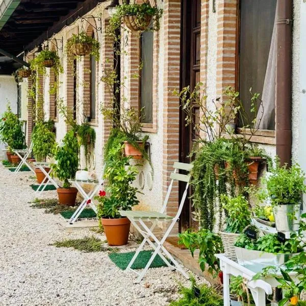 country house, hotel in Ardea