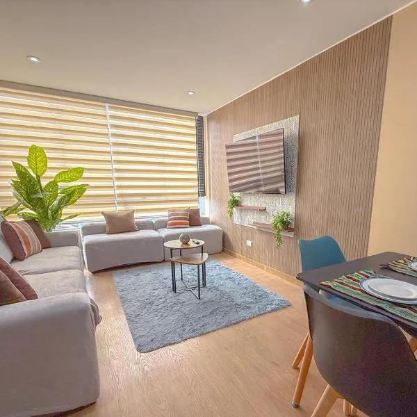 Modern XXL Apartment in San Miguel, hotel di Lima
