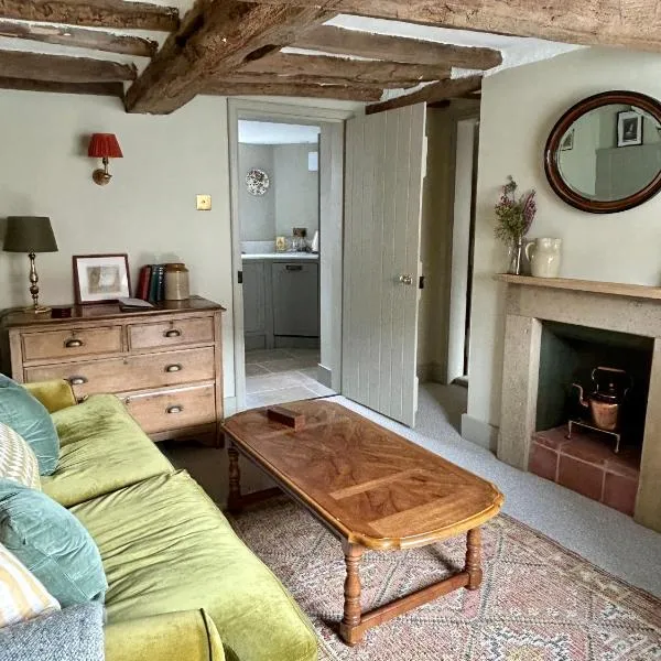 Characterful Southwell Town Centre Cottage، فندق في ساوثويل