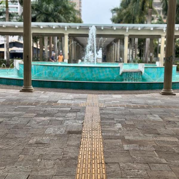 Apartamento pé na areia na Vila Caiçara Wi-Fi e estacionamento - Foto 4