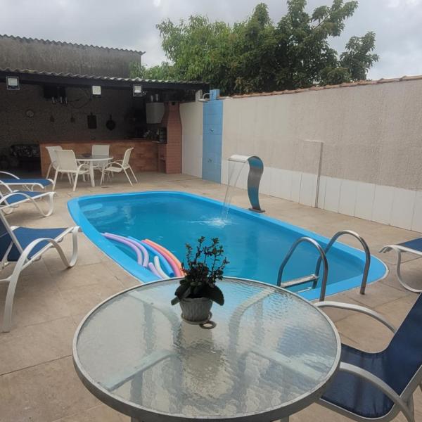 Casa com Piscina da Treze - 600m da Praia - Guarujá Enseada