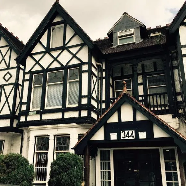 The Tudor House Hotel, viešbutis Notingame