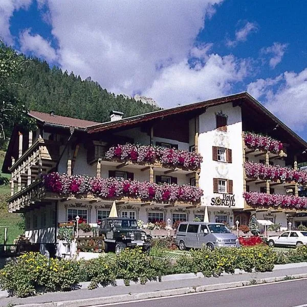 Hotel Soreie, hótel í Pozza di Fassa