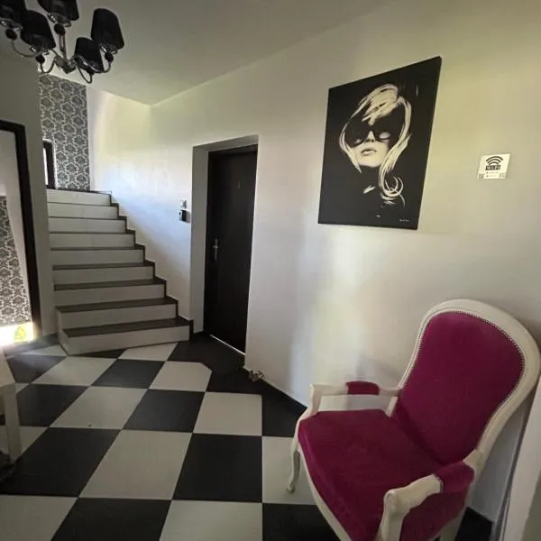 Kozienice Dream Hostel, хотел 