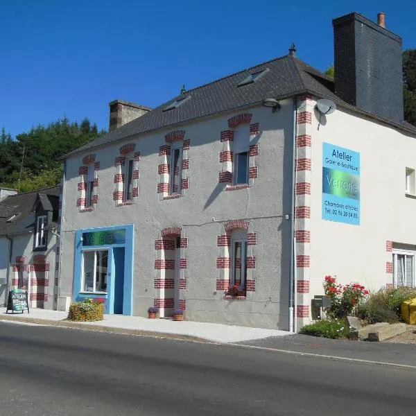 La Verrerie de Guerlédan, hotel v destinaci Caurel