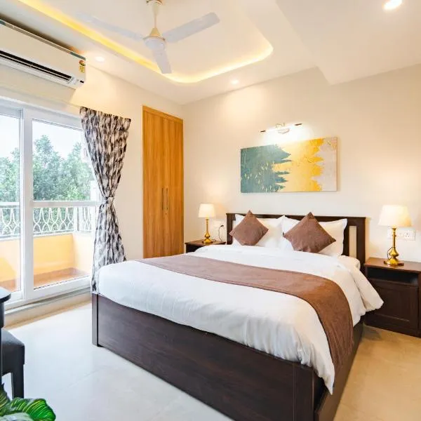 Lush View 2BHK Apartments in Candolim, hotel em Candolim