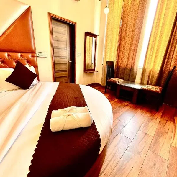 Hotel WoodCrest Chandigarh Zirakpur, hotell sihtkohas Chandigarh