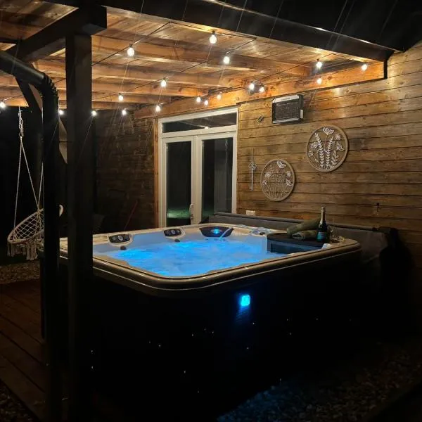 Kincses Sziget Apartman, hotel in Szőce