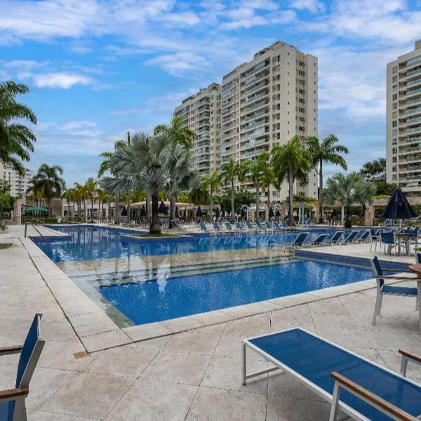 Apartamento próximo ao Farmasi Arena e Rio Centro, condomínio completíssimo, estrutura RESORT