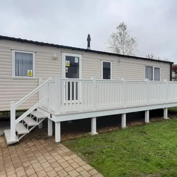 Willerby Escapes，位于Lytchett Minster的酒店