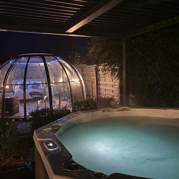 Dôme du puits avec jacuzzi et sauna privatif, hotel em Havinnes