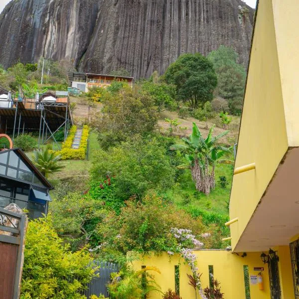 Hermosa casa de campo en GUATAPÉ, Hotel in Guatapé