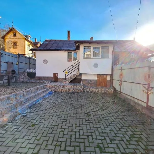 Rustic Breeze Azuga - BBQ, Fireplace and Parking, hotel en Azuga