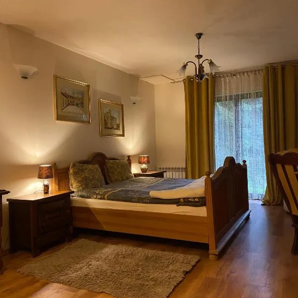 Domek Wiedźmy, hotel din Zawada