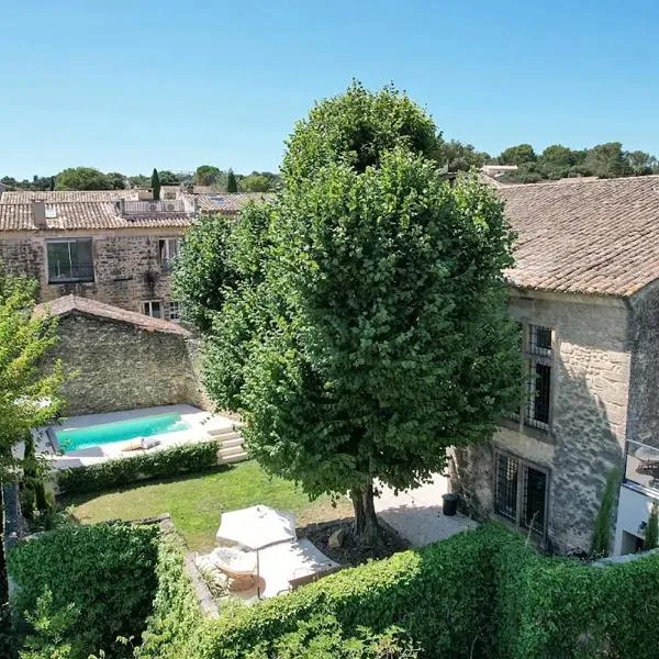 Le Clos Saint-Siff, 8 pers, clim, piscine chauffée โรงแรมในSaint-Siffret