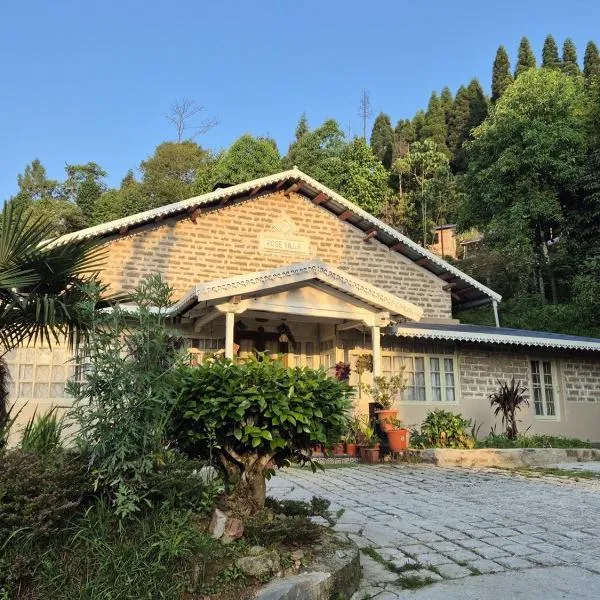 ROSE VILLA The Heritage Colonial Bungalow No 9、Takdāhのホテル