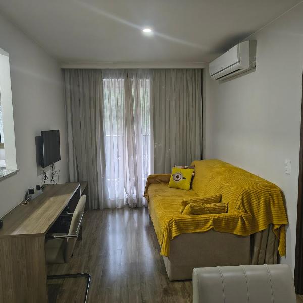Apto inteiro sala e 1 quarto na Barra Olímpica