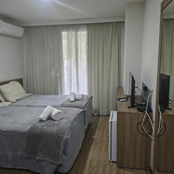 Suíte para solteiros ou casal na Barra Olímpica