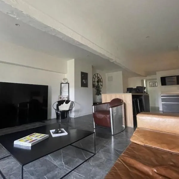 Appartement en hyper-centre, khách sạn ở Figeac