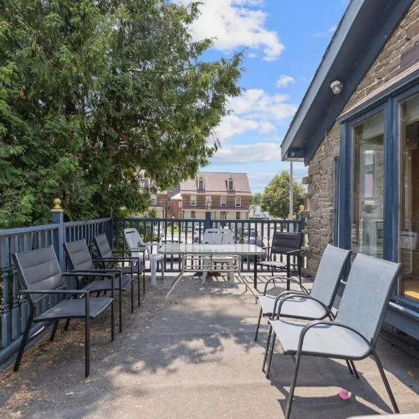 Noble Suites, hotel in Brockville