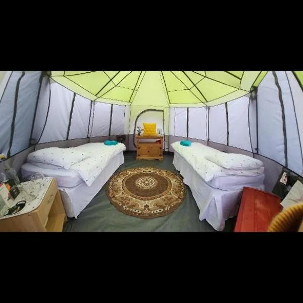 3 GLAMPING TENTs, hotel en Glastonbury
