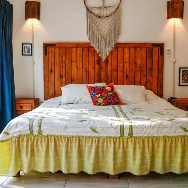 Casa Río Cuale and River Retreat, hotel v destinaci Puerto Vallarta