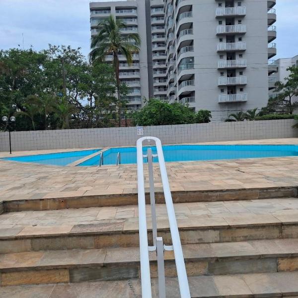 Apartamento com Piscina Praia Enseada Guarujá