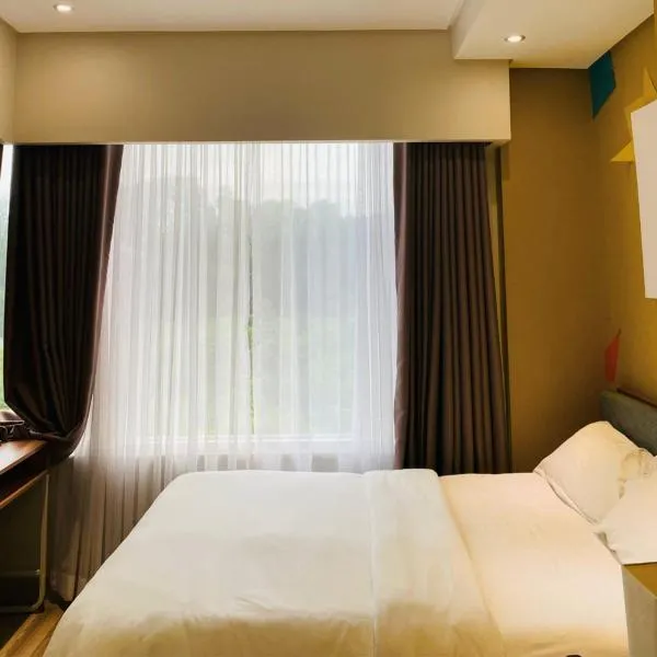 Luxebridge Hotel, hotel v destinaci Davao