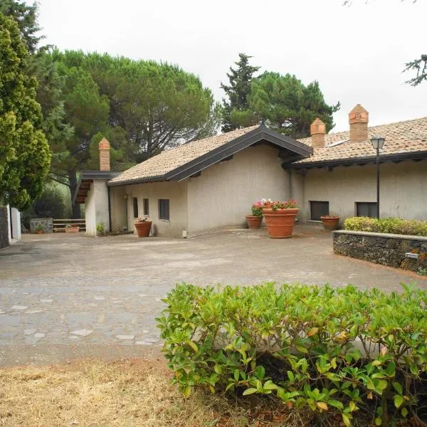 Etna Paradise locazioni brevi, hotel in Ragalna
