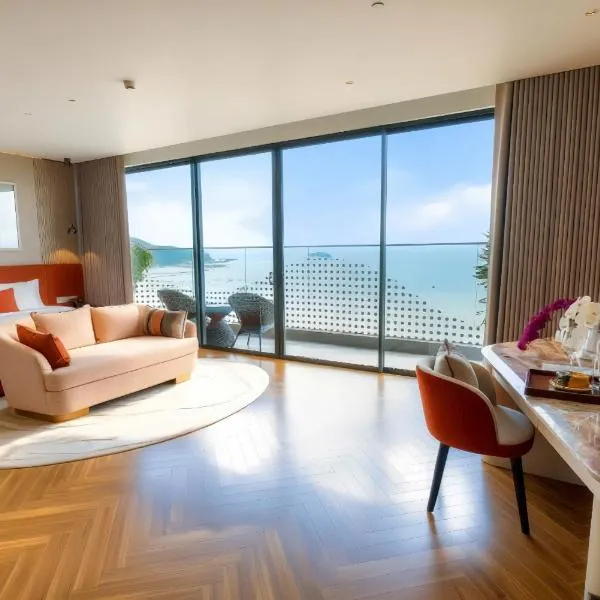 The Morning Glow - Handwritten Collection, hotel v Nha Trangu