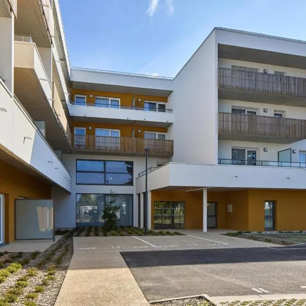 Quality Suites Plerin, hotel en Plérin