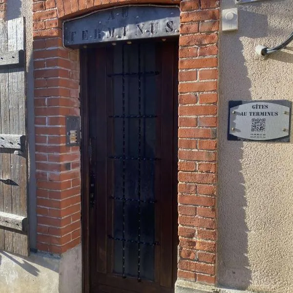 Au Terminus 6 Personnes, hotel in Hautvillers