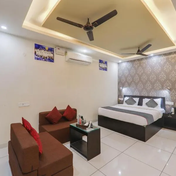 Super Hotel O Centrum, hotel in Gorakhpur