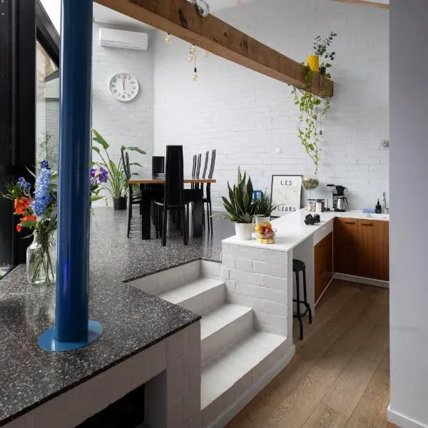 Townhouse Tongeren Center 275m2 - Featured in Designbook, hotel v destinaci Tongeren