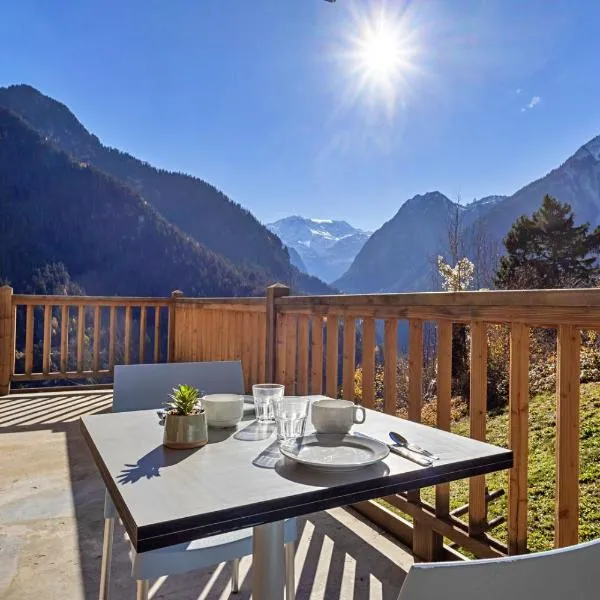 Bouquetin - Spacieux 2 pièces vue montagne vue Montagne, Spa & Terrasse: Champagny-en-Vanoise şehrinde bir otel