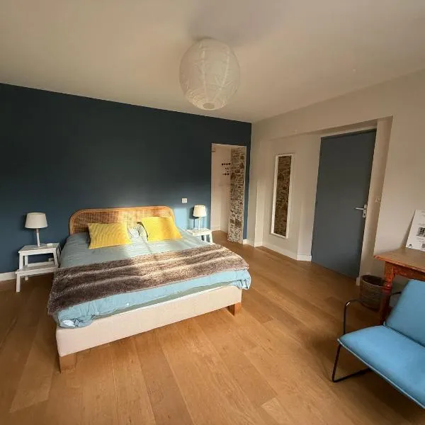 La Pierre Percée - accès digicode, hotel en Vertou