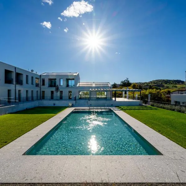 Maranello Resort Borgo Torre della Montina, hotel v destinaci Maranello