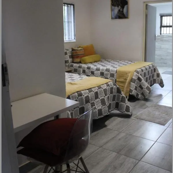 VinVid Harties Guest House，位于哈特比斯普特的酒店