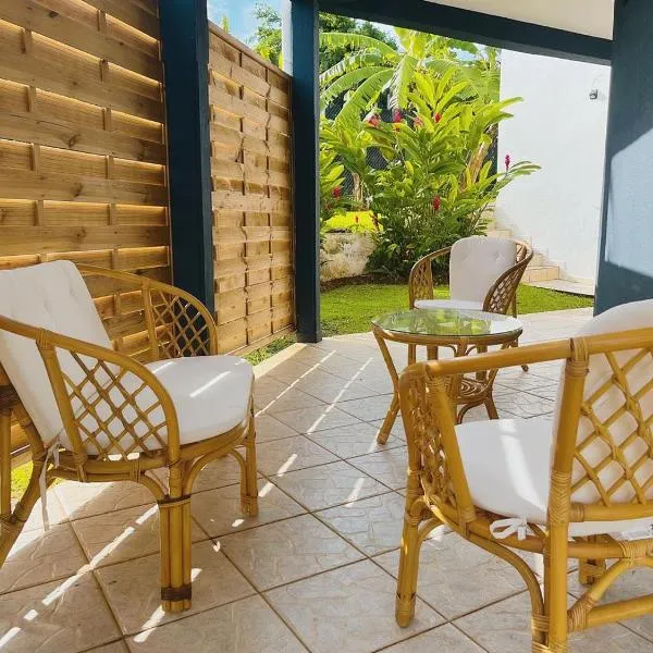 Le Carbet des Hirondelles: Trois-Rivières şehrinde bir otel