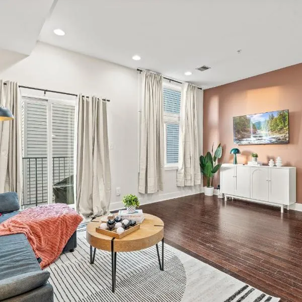 Luxury 3BR Rooftop Apartment Walk to MET and Metro，位于费城的酒店