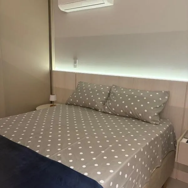 Loft com Piscina no Rooftop centro de Blumenau, hotel din Blumenau